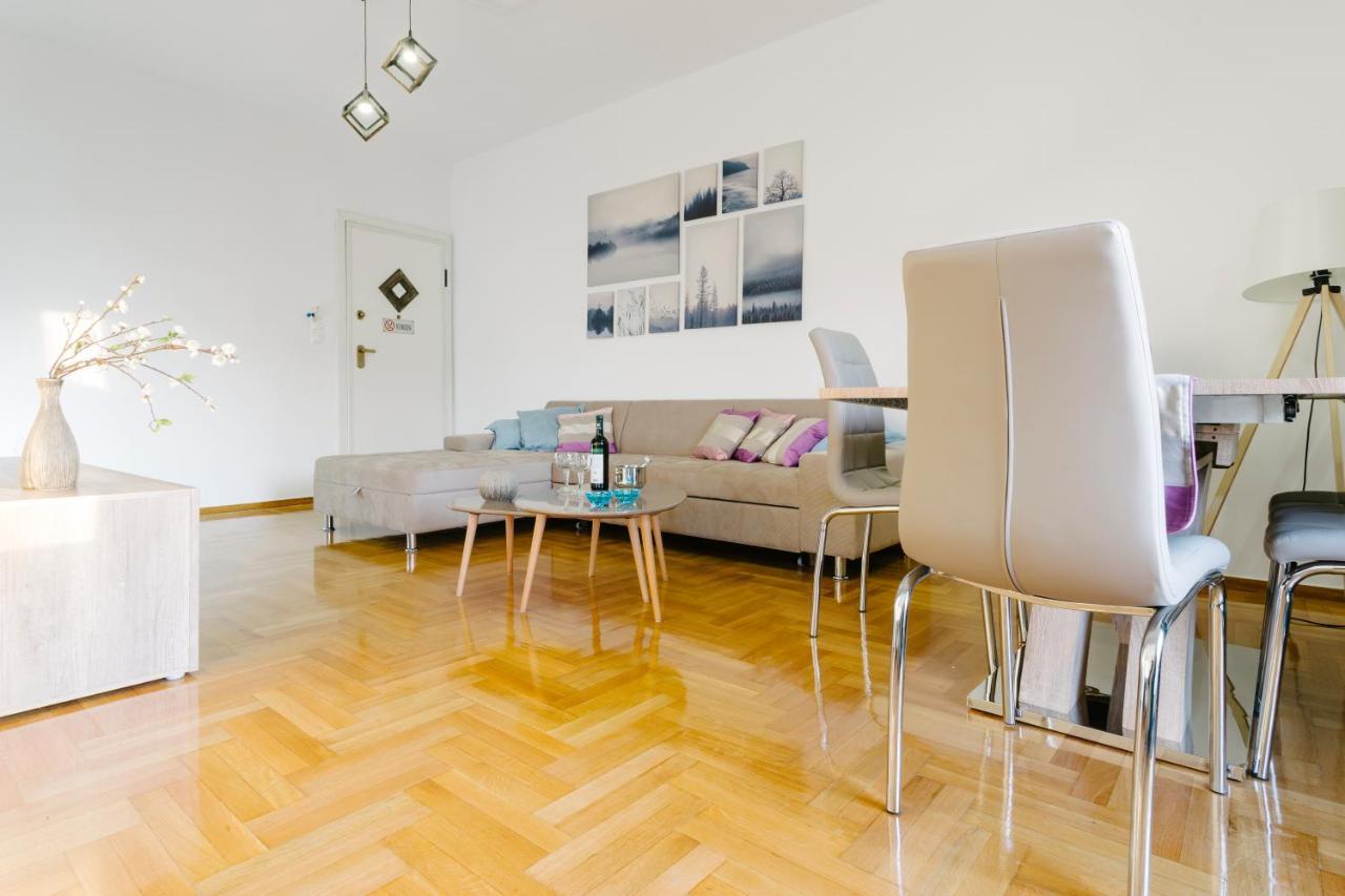 Acropolis View Apartment In أثينا المظهر الخارجي الصورة